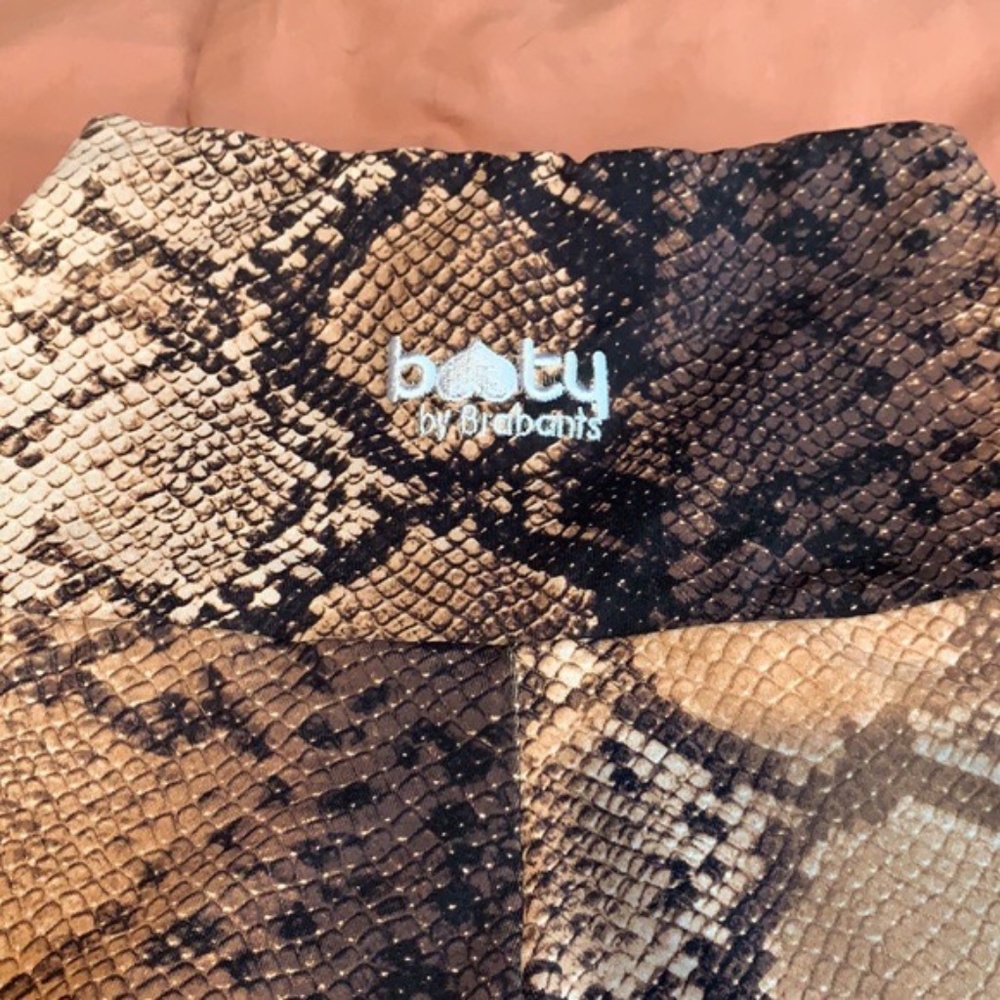 Booty By Brabants CoBBBra Leggings Brand New Originally $85